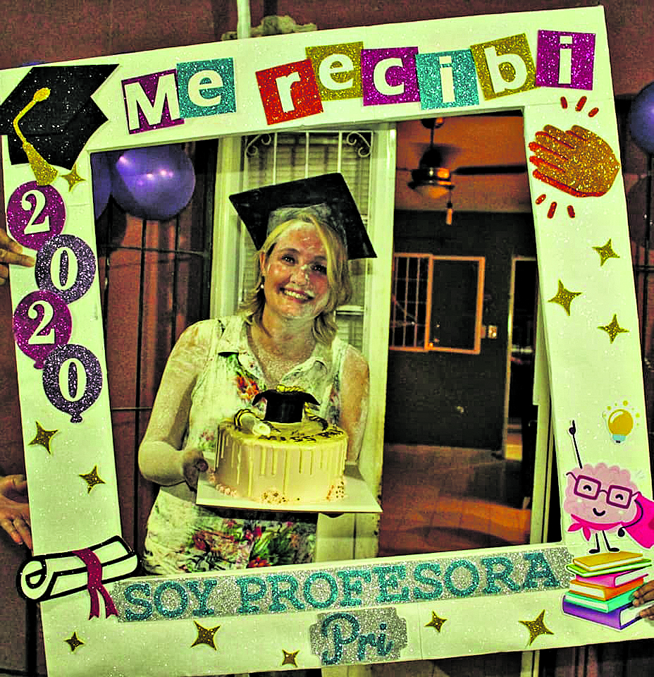 ANIMARSE AL CAMBIO. Priscila no estaba conforme con nutrición y decidió estudiar inglés. 