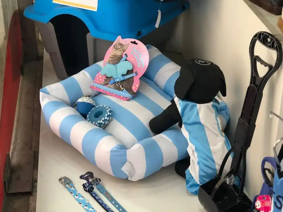 PARA DORMIR. En “Estilo Canino”, se consiguen cuchas, en varios tamaños. 