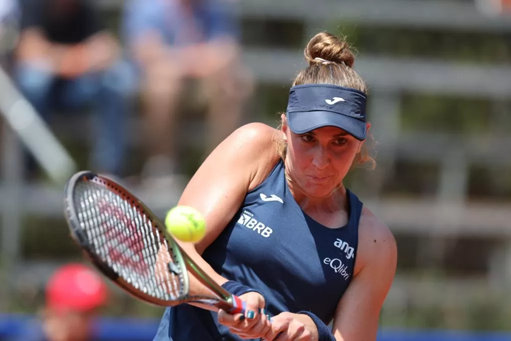 En Lawn Tennis, Argentina quedó abajo ante Brasil en la serie de la Copa Billie Jean King