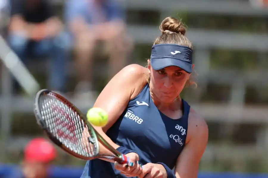 En Lawn Tennis, Argentina quedó abajo ante Brasil en la serie de la Copa Billie Jean King