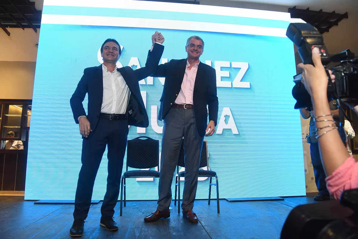 LA PRIMERA DUPLA. Sánchez y Murga se ubicaron de momento en el casillero del centro de la alianza opositora.