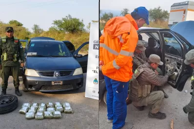Interceptaron antes de ingresar a Tucumán a un auto que llevaba nueve kilos de marihuana en las puertas