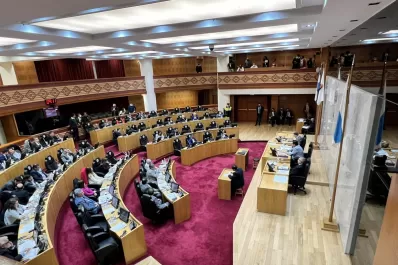 En la Legislatura proponen bajar la carga fiscal y simplificar el sistema de pagos