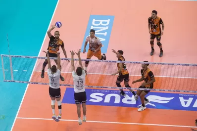 Monteros Voley venció 3-0 a Obras en San Juan