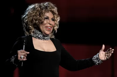 La ELA deja sin poder cantar a Roberta Flack, la voz de killing me softly with his song
