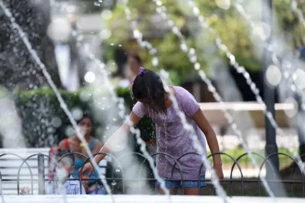 Tras una máxima de casi 40°, ¿hasta cuándo seguirá el intenso calor en Tucumán?