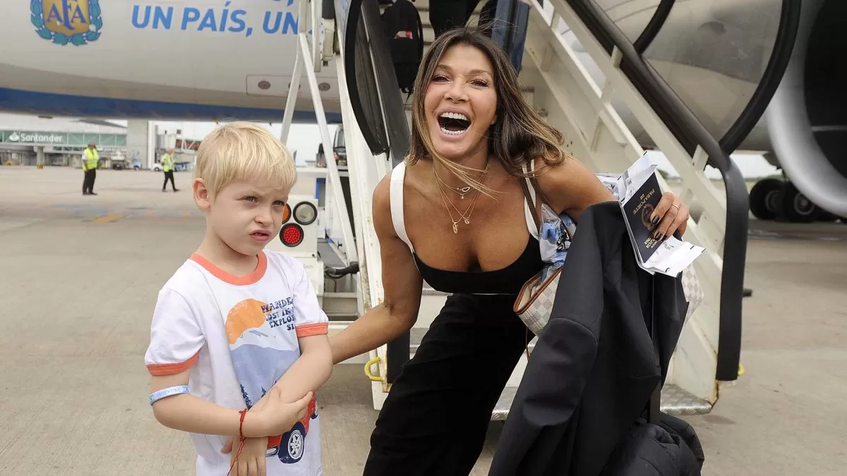 APOYA A LA SELECCIÓN. Catherine Fulop, suegra de Paulo Dybala.