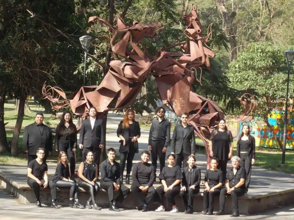 NARVAJA-GARCÍA. Marimbista y cellista se reúnen para producir una música que llama a ser escuchada.