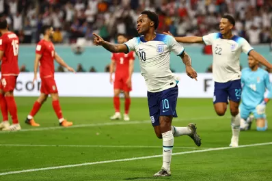 El motivo por el que el inglés Sterling se perdería lo que resta del Mundial de Qatar 2022