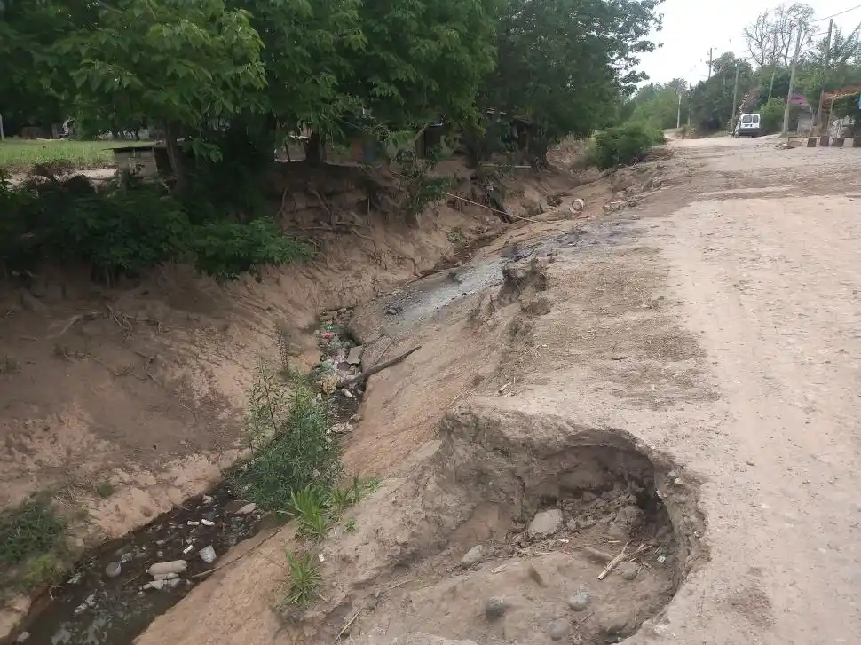 LEY DE SUELO 9.374. Exigen que se aplique para que lleguen obras.  