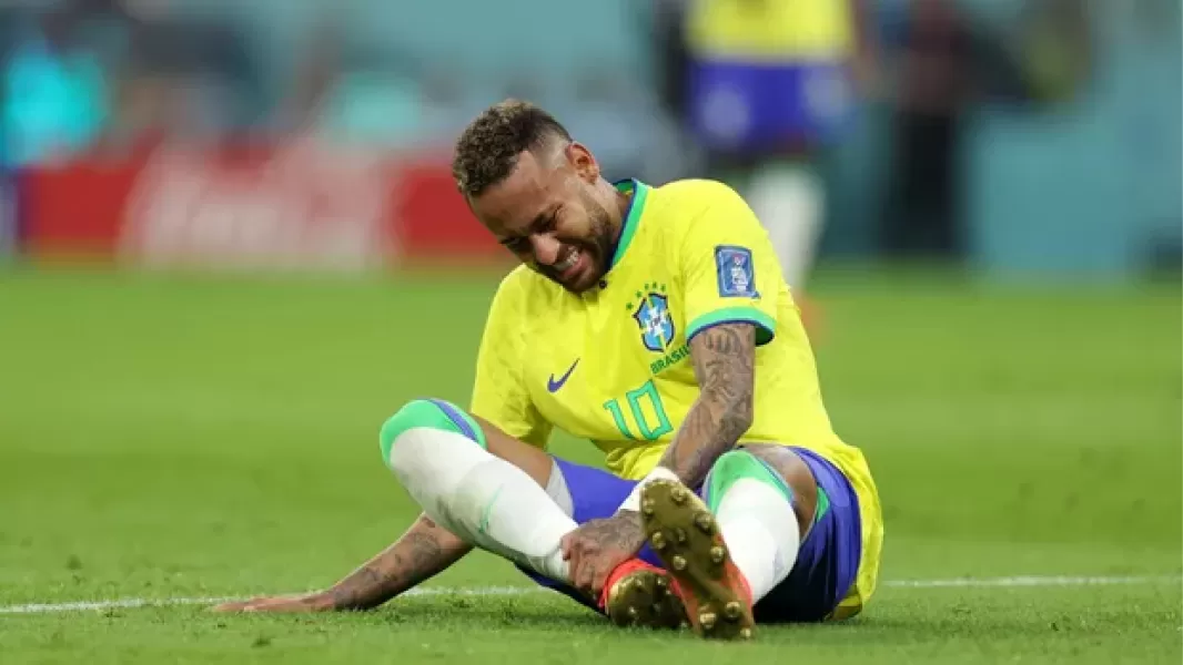Mundial de Qatar: No se preocupen, Neymar va a seguir jugando, aseguró Tité tras la lesión en el tobillo de la figura brasileña