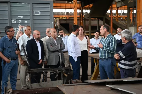 Transporte y Ferrocarriles encabezaron un encuentro con empresas ferropartistas en Tafí Viejo
