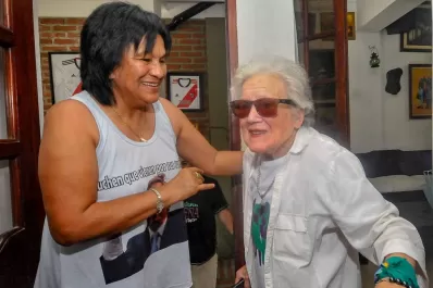 “En Jujuy se está violando la Constitución”, dijo Nora Cortiñas al visitar a Milagro Sala