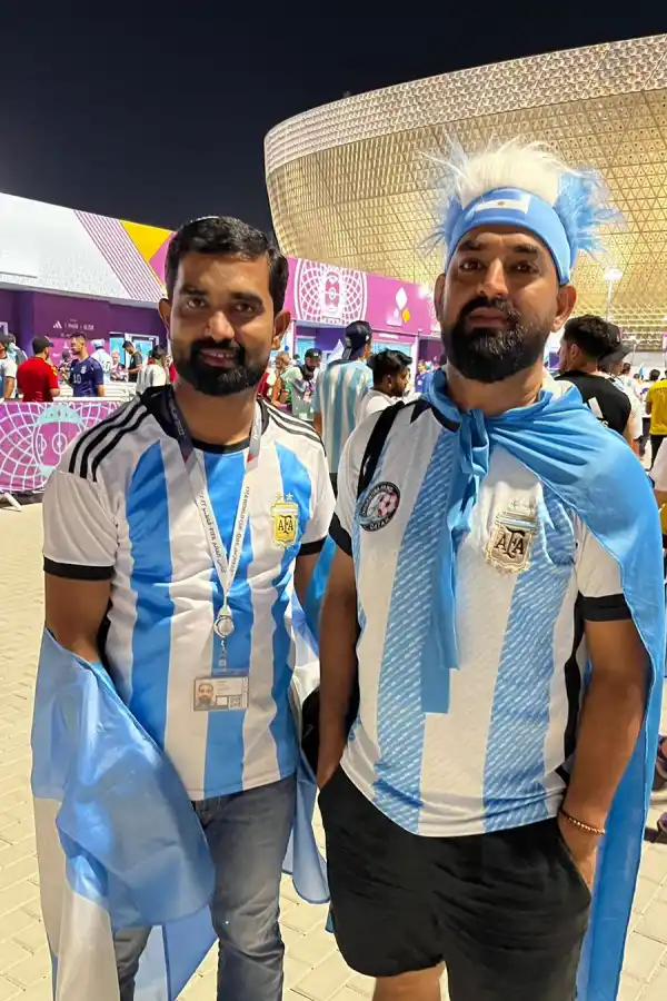 El las calles, en el metro, en Lusail y en todo Doha el grito argentino se hizo sentir