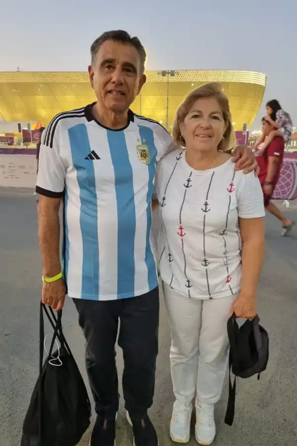 LA GACETA en Qatar: Diez historias de pura pasión celeste y blanca