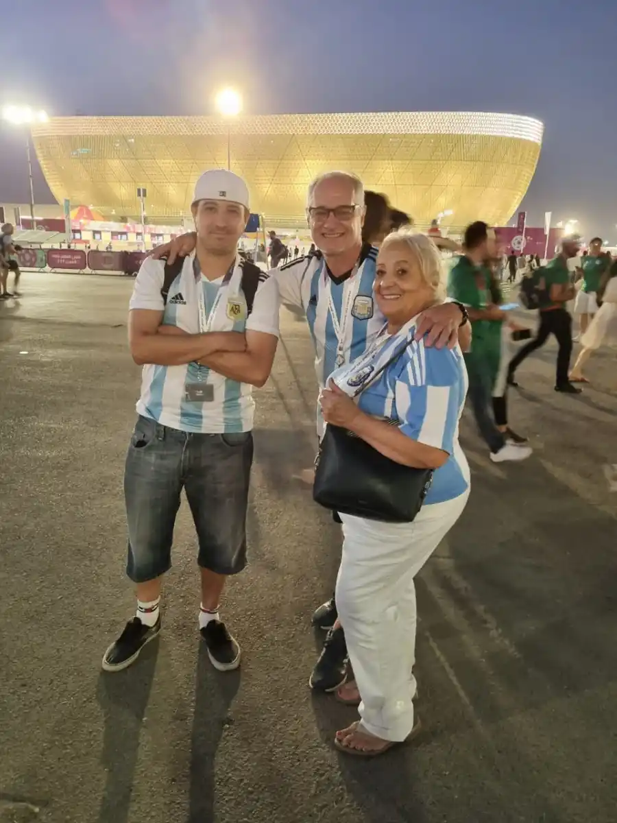 LA GACETA en Qatar: Diez historias de pura pasión celeste y blanca