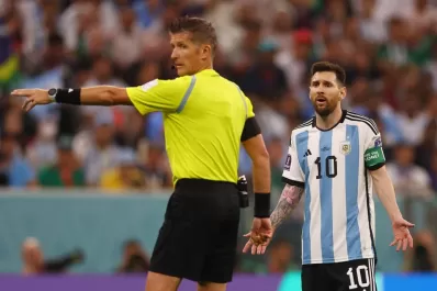 La autoridad: Orsato tuvo una tarea muy eficaz, llevó el juego “cortito”