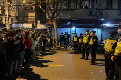 China: crecen las manifestaciones por las restricciones de covid-19