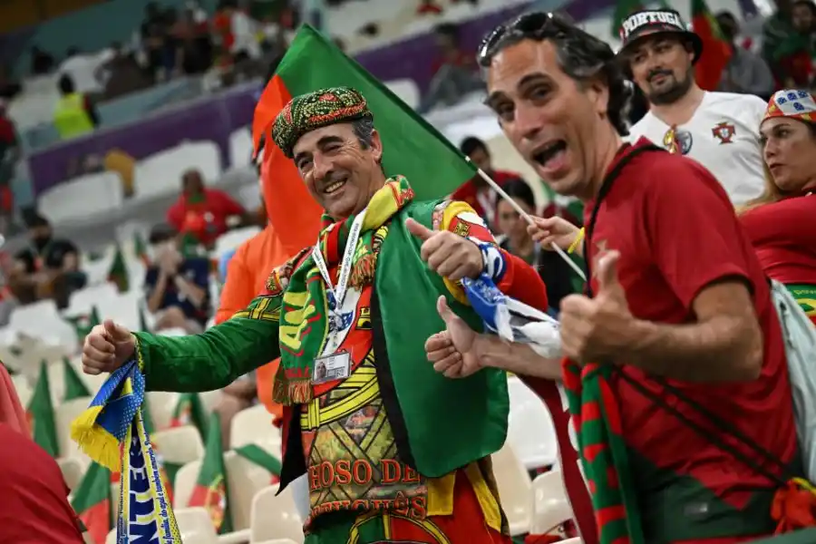 A OCTAVOS. Portugal se unió al selecto club de los clasificados.