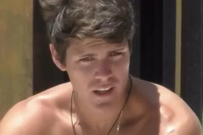 Gran Hermano 2022: la insólita reacción de Marcos al escuchar el grito desde afuera de la casa