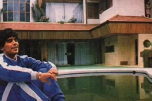 Mundial de Qatar 2022: hinchas festejaron el triunfo de la Selección en la casa de Maradona