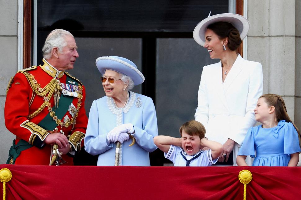 JUBILEO. Una de las últimas apariciones de la Reina Isabel de Inglaterra, fue para la celebración de sus 65 años en el trono. 