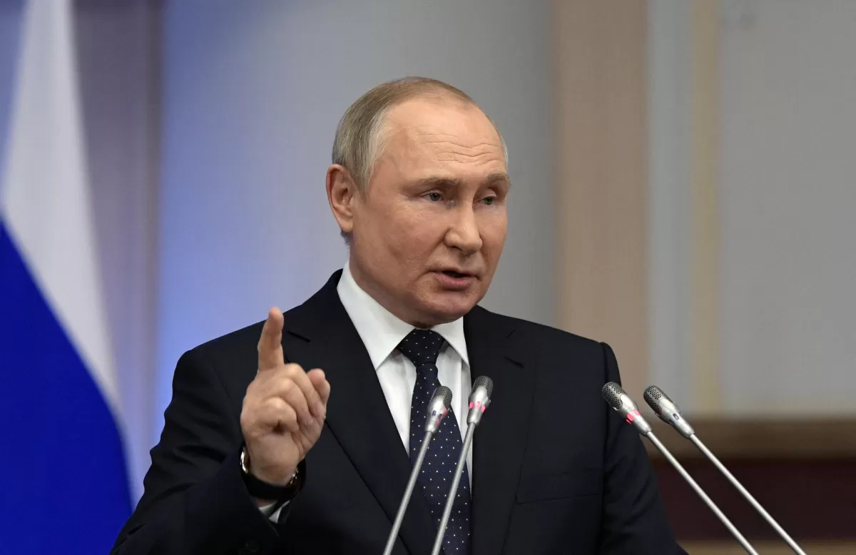 CONFLICTO EN UCRANIA. El Kremlin rechazó las condiciones de Biden para hablar con Putin.