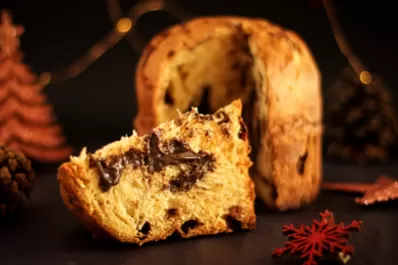 Anmat alerta que circula un pan dulce de marca conocida con vencimiento adulterado