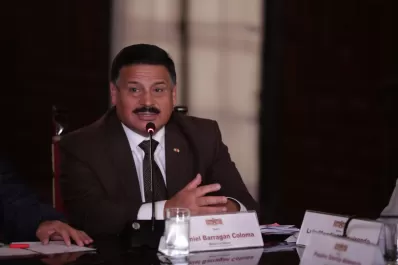 Crisis política en Perú: renunció el Ministro de Defensa