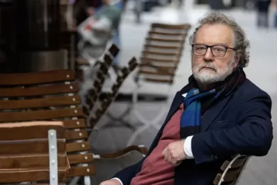 John Carlin: “Para miles de millones de aficionados, el fútbol es como un regreso a la infancia”