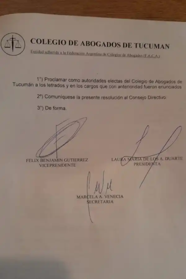 El acta de la Junta Electoral que declara la proclamación de las autoridades electas.