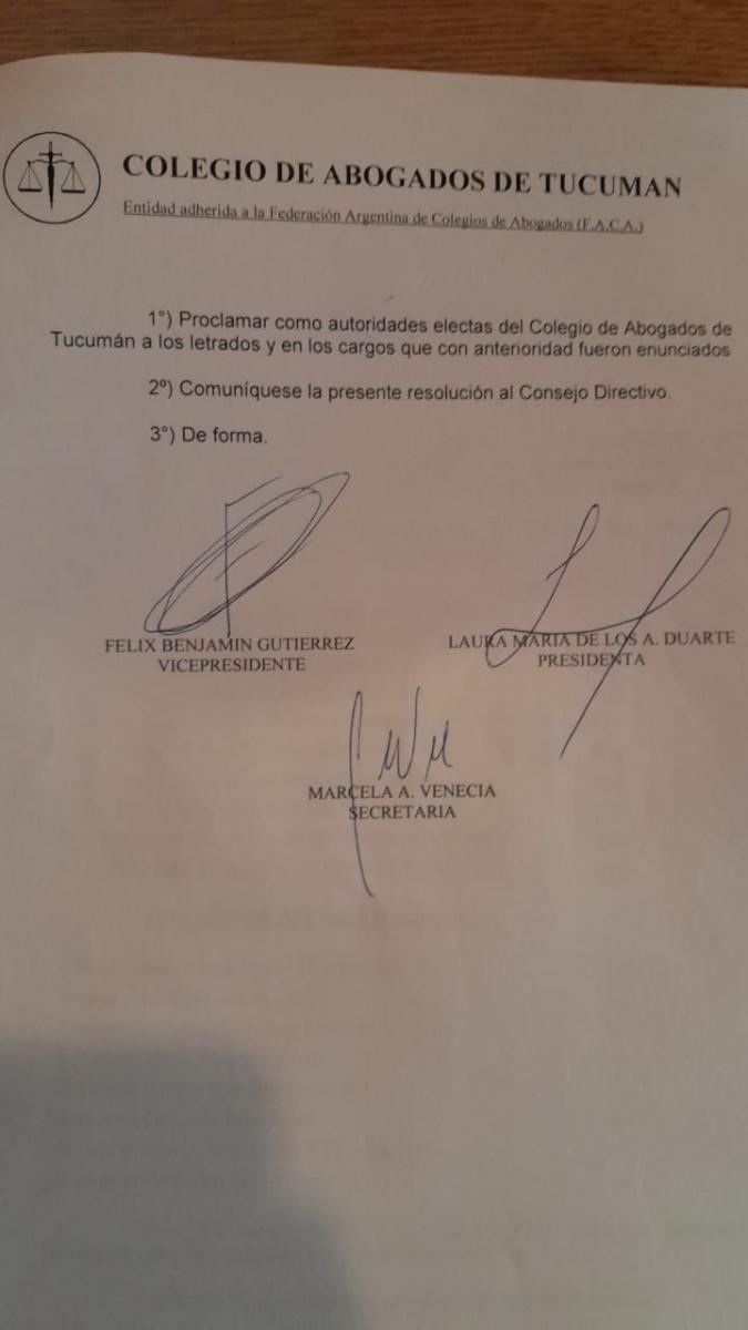 El acta de la Junta Electoral que declara la proclamación de las autoridades electas.