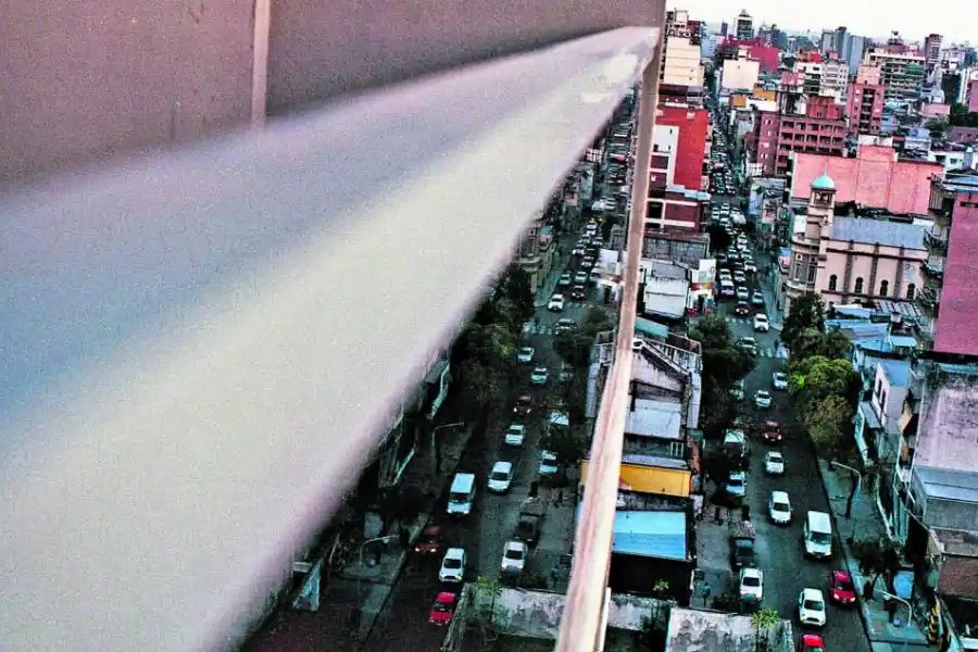 DESDE LAS ALTURAS. Un reflejo de Nina Sosnitsky.