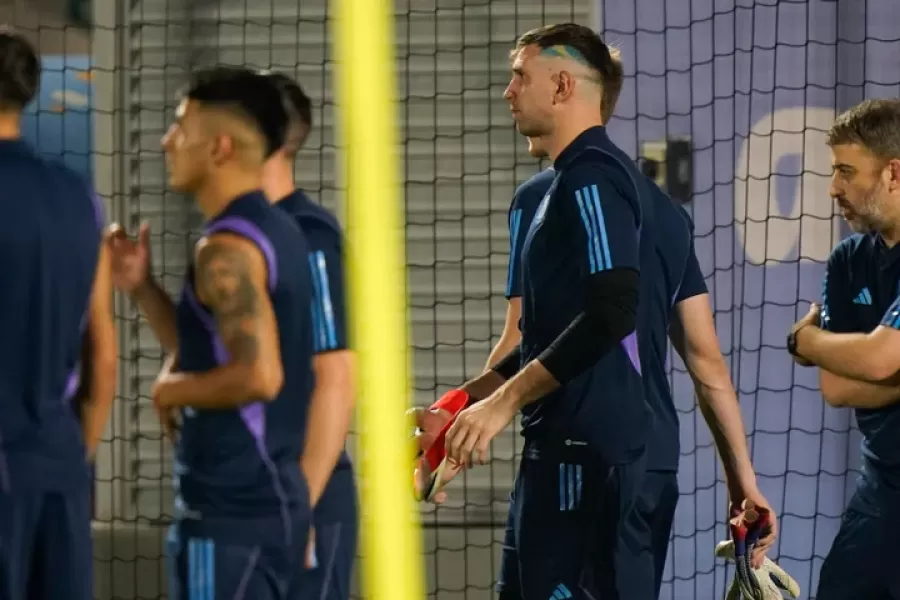 Mundial de Qatar: el look del Dibu Martínez que es furor entre los hinchas