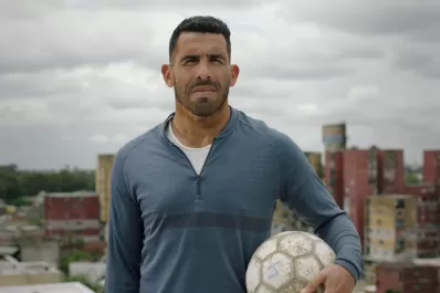 Carlos Tevez fue intimado por la Justicia y deberá pagar una millonaria suma a la AFIP