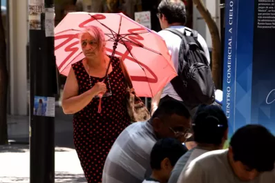 Ola de calor en Tucumán: recomendaciones para cuidar la salud frente a los 40 grados