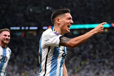 Mundial de Qatar: el gol de Nahuel Molina a Países Bajos desde la tribuna