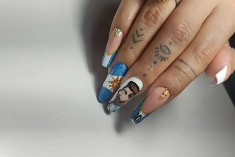 Mundial de Qatar 2022: Con las uñas cargadas de pasión