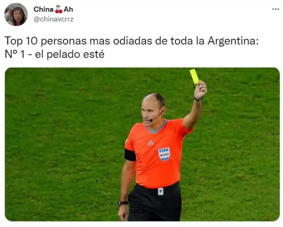 Mundial de Qatar: los mejores memes del polémico arbitraje en el partido contra Países Bajos