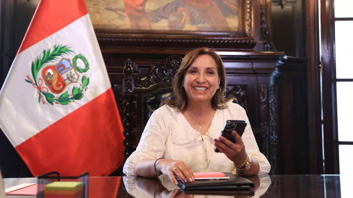 Perú: Dina Boluarte presentó a su Gabinete de ministros