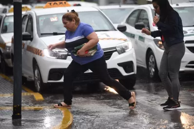 La lluvia trajo alivio pero también problemas en Tucumán