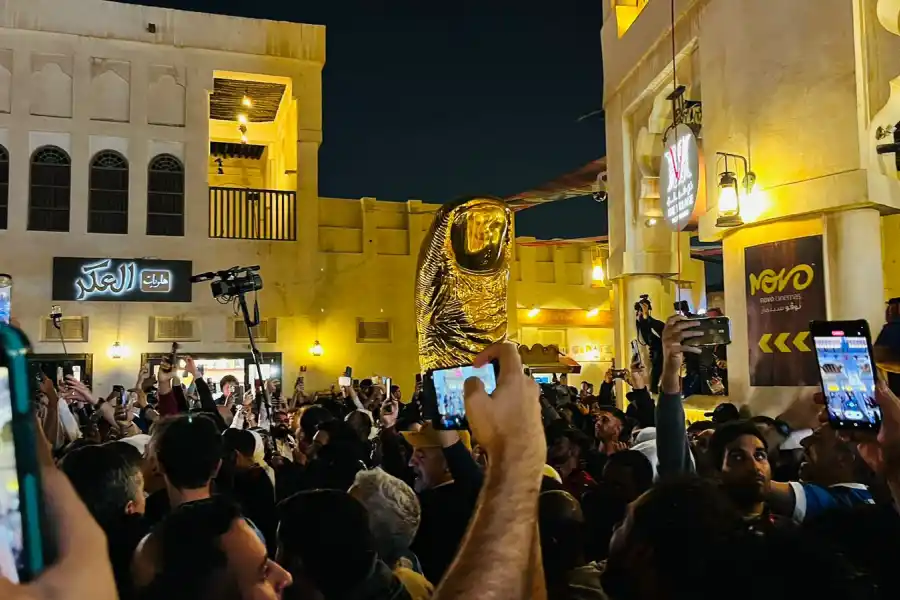 Souq Waif y el sexto banderazo argentino: un levantamiento de las almas pasionales