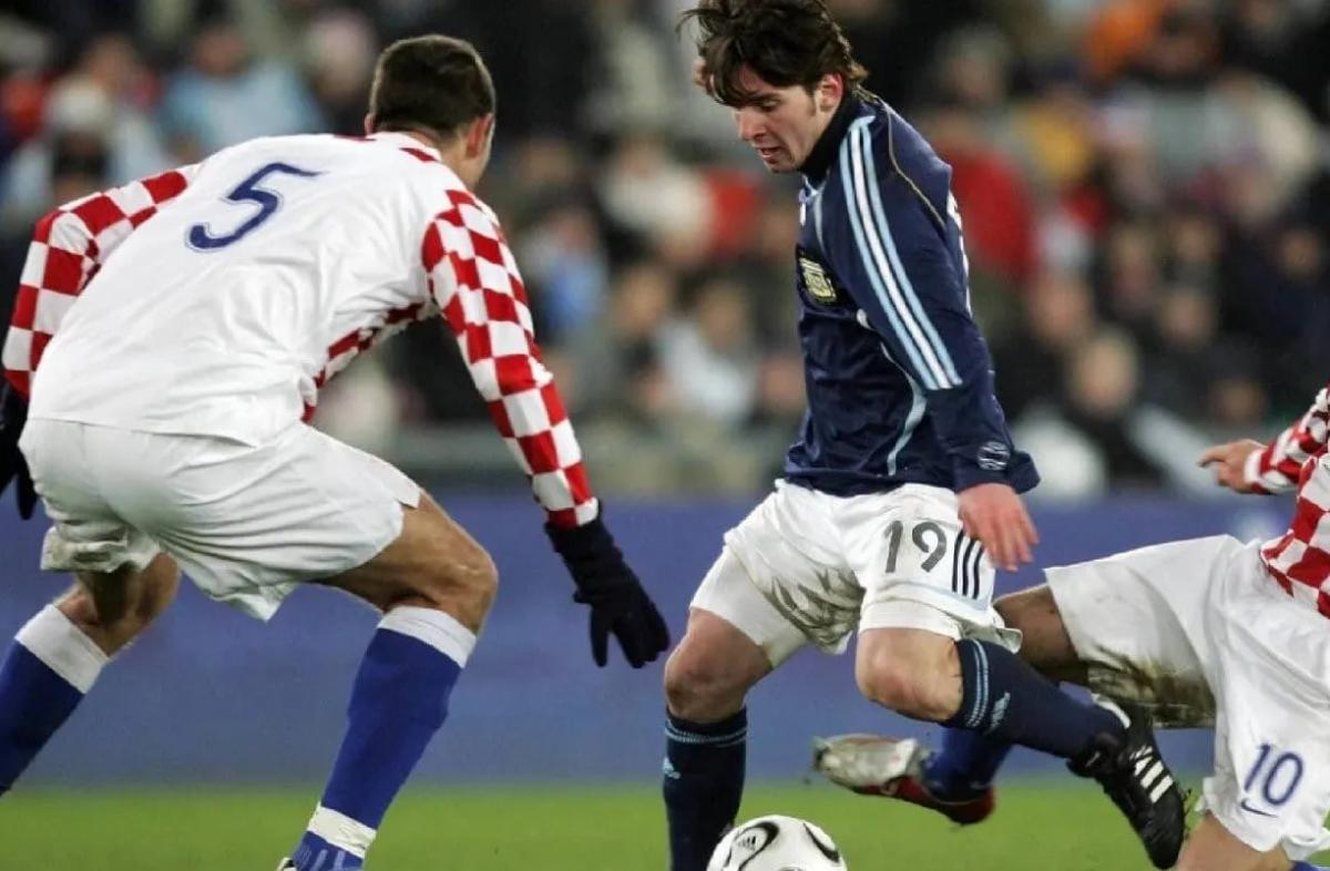 El primer gol de Messi con la camiseta celeste y blanca fue contra Croacia