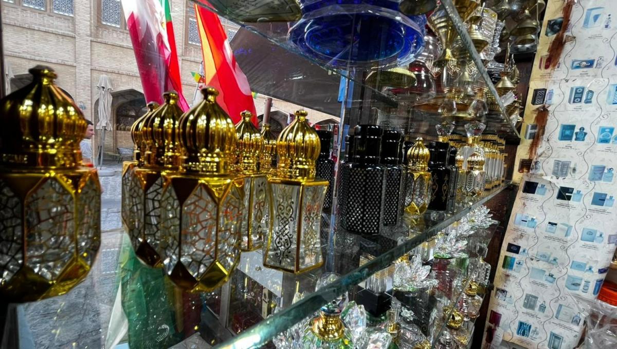 LA GACETA en Qatar: del abrazo espectral a la búsqueda de oud, la fragancia de los árabes