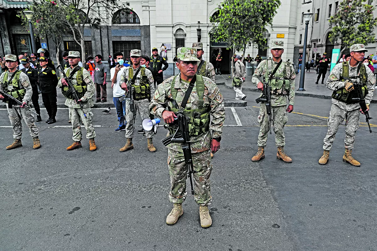 Perú llama a sus embajadores en los países que apoyan a Castillo