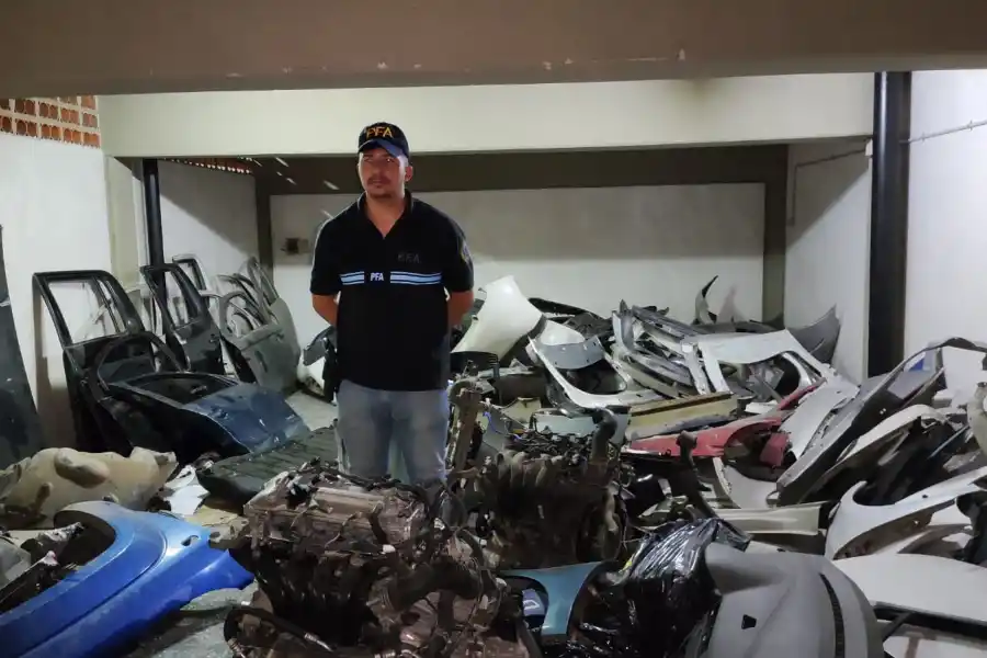 En Tucumán, desbarataron una banda que vendía autopartes de vehículos robados