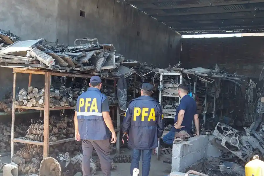En Tucumán, desbarataron una banda que vendía autopartes de vehículos robados