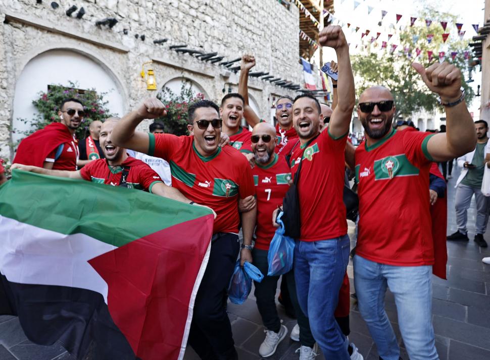 MEMORABLE. Marroquíes celebran una campaña para el recuerdo.