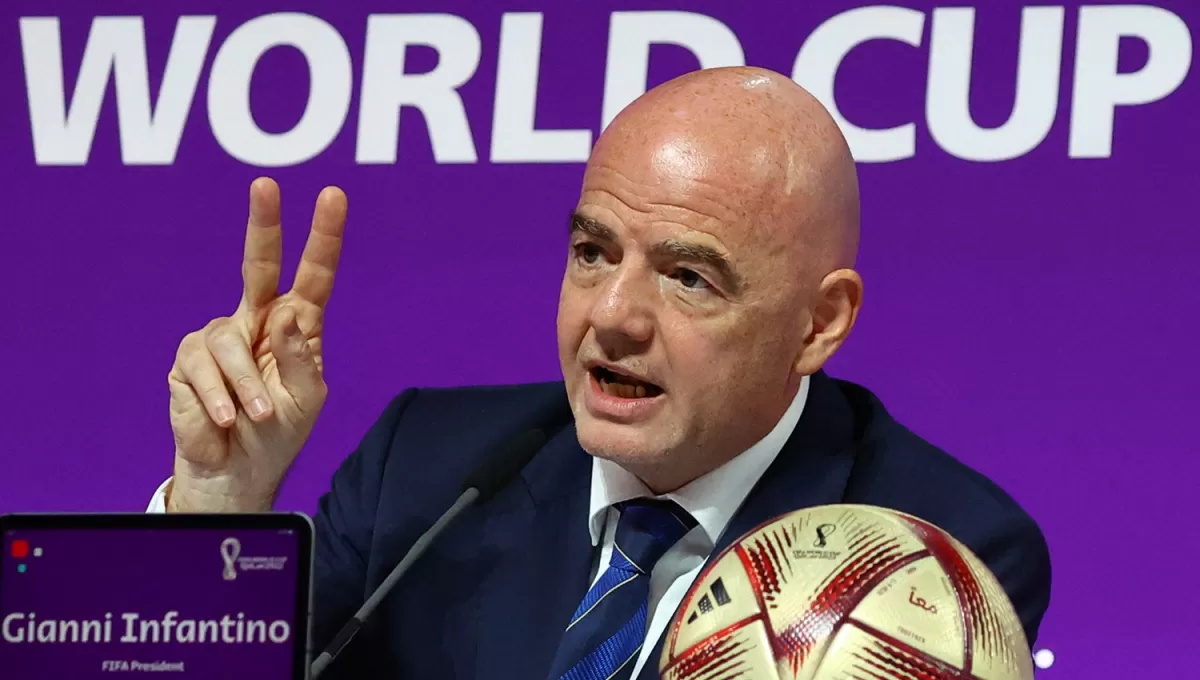 MODIFICACIONES. El presidente de la FIFA, Gianni Infantino, adelantó los cambios que tendrán los dos torneos más importantes que organiza la institución con base en Zúrich.