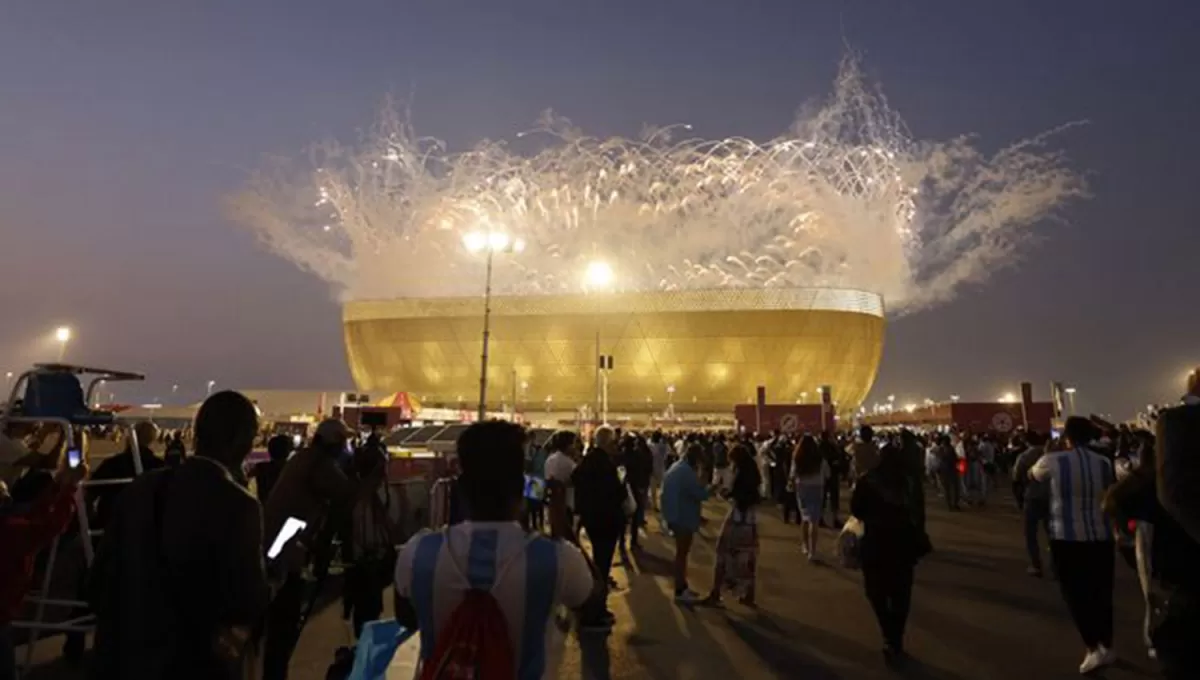 IMPACTANTE. Así como comenzó, los qataríes decidieron despedir la Copa del Mundo 2022 a toda orquesta.